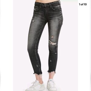Moussy Glendele Distressed Ankle Denim Size 27